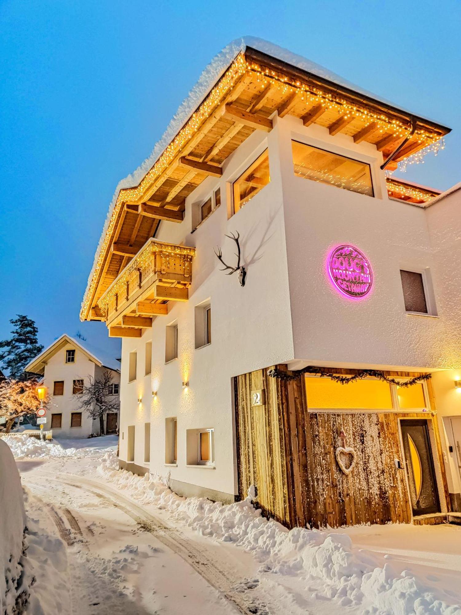 Dmg - 'Large, Luxurious Ground Floor' Apartment Fulpmes Exterior photo