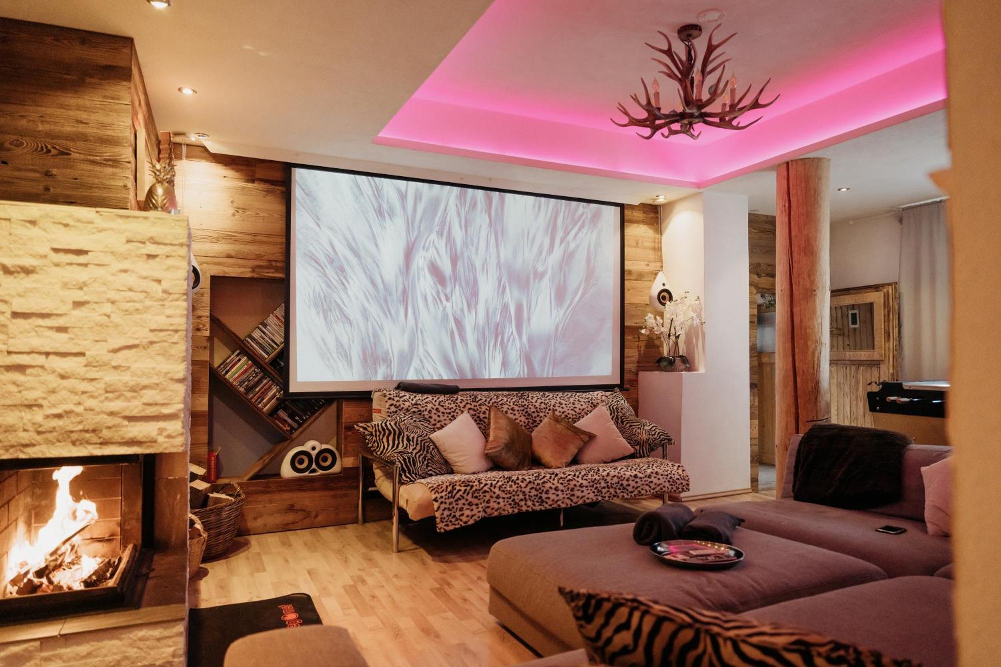 Dmg - 'Large, Luxurious Ground Floor' Apartment Fulpmes Exterior photo